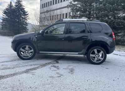 Фото Dacia Duster