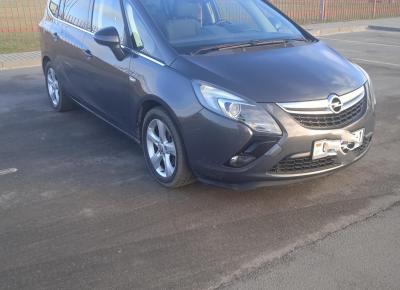 Фото Opel Zafira