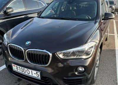 Фото BMW X1