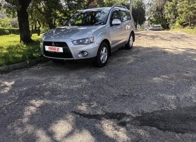 Фото Mitsubishi Outlander