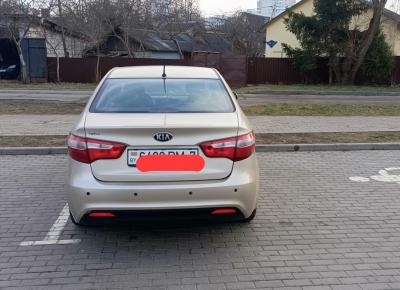 Фото Kia Rio