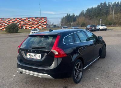 Фото Volvo V60