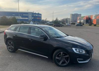 Фото Volvo V60