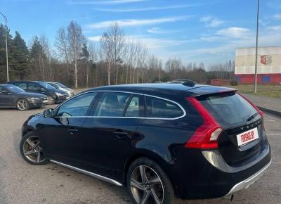 Фото Volvo V60