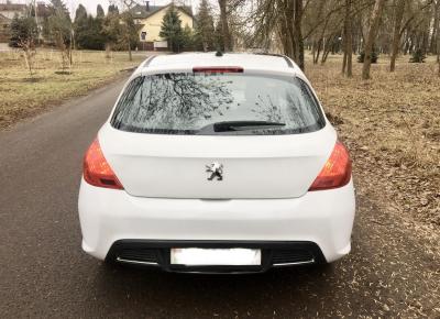 Фото Peugeot 308