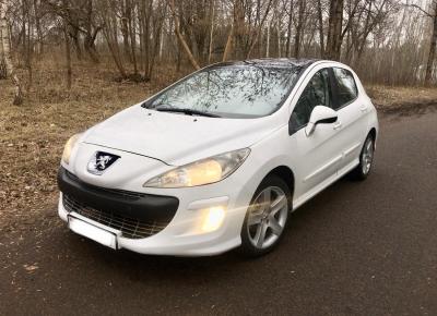 Фото Peugeot 308