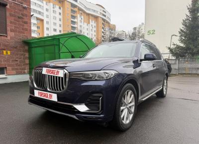 Фото BMW X7