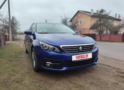 Фото Peugeot 308