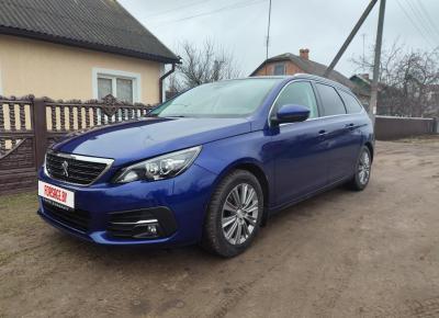 Фото Peugeot 308