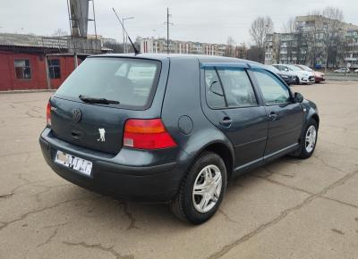 Фото Volkswagen Golf