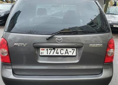 Фото Mazda MPV