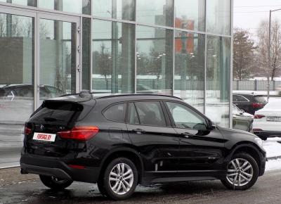 Фото BMW X1