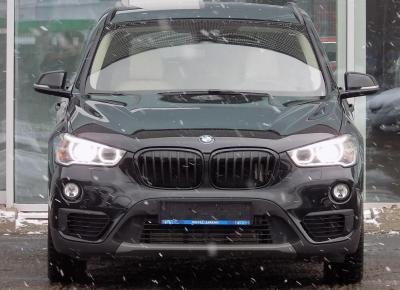 Фото BMW X1