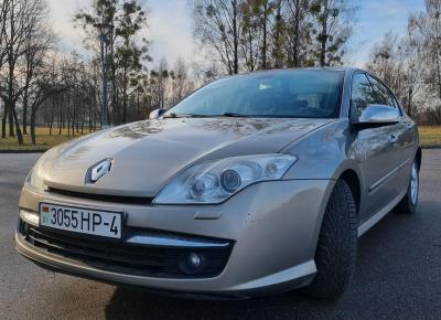 Фото Renault Laguna