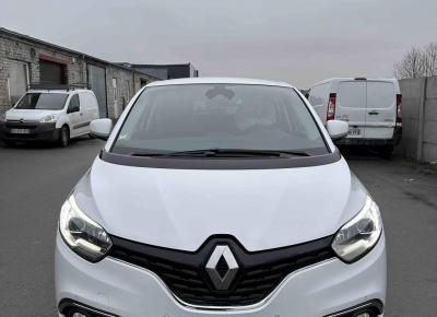 Фото Renault Scenic