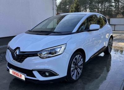 Фото Renault Scenic