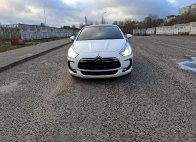 Фото Citroen DS5