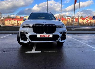 Фото BMW X7