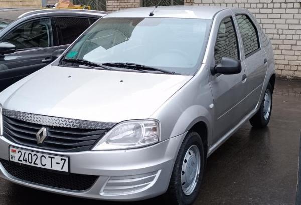 Renault Logan, 2015 год выпуска с двигателем Бензин, 14 936 BYN в г. Минск