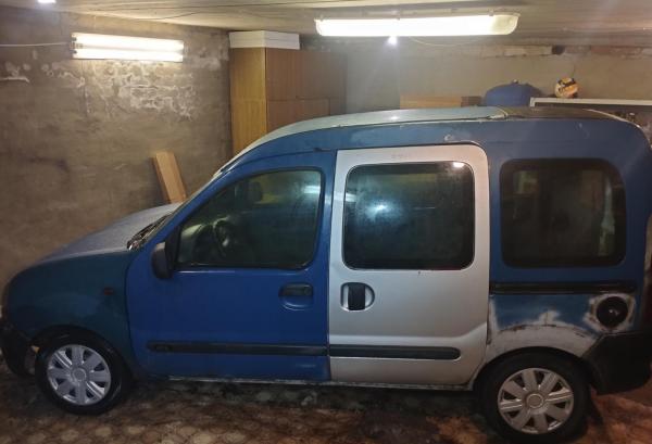 Renault Kangoo, 2000 год выпуска с двигателем Бензин, 4 141 BYN в г. Минск