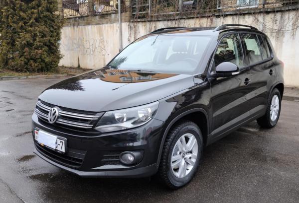 Volkswagen Tiguan, 2015 год выпуска с двигателем Бензин, 45 235 BYN в г. Минск