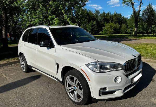 BMW X5, 2016 год выпуска с двигателем Бензин, 103 692 BYN в г. Минск