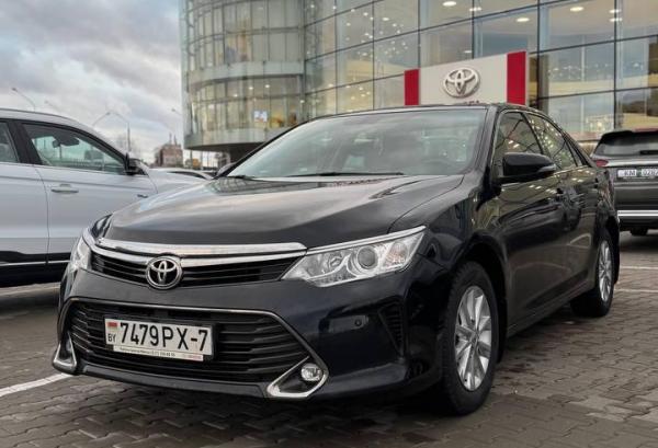 Toyota Camry, 2017 год выпуска с двигателем Бензин, 85 247 BYN в г. Минск