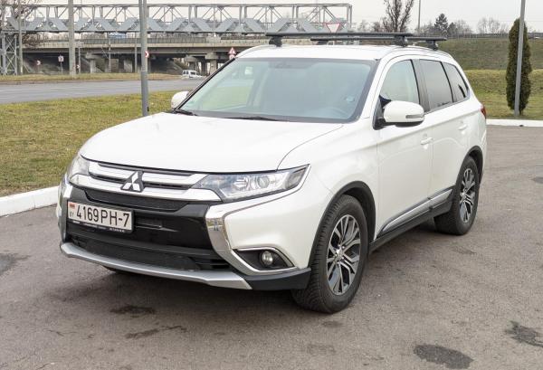 Mitsubishi Outlander, 2016 год выпуска с двигателем Бензин, 74 646 BYN в г. Минск