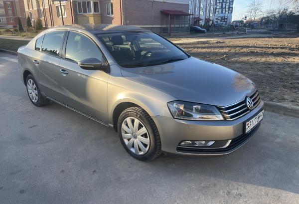 Volkswagen Passat, 2012 год выпуска с двигателем Бензин, 46 643 BYN в г. Брест