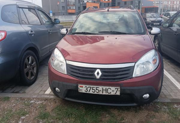 Renault Sandero, 2014 год выпуска с двигателем Бензин, 24 319 BYN в г. Минск