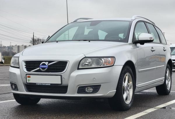 Volvo V50, 2012 год выпуска с двигателем Дизель, 39 231 BYN в г. Минск