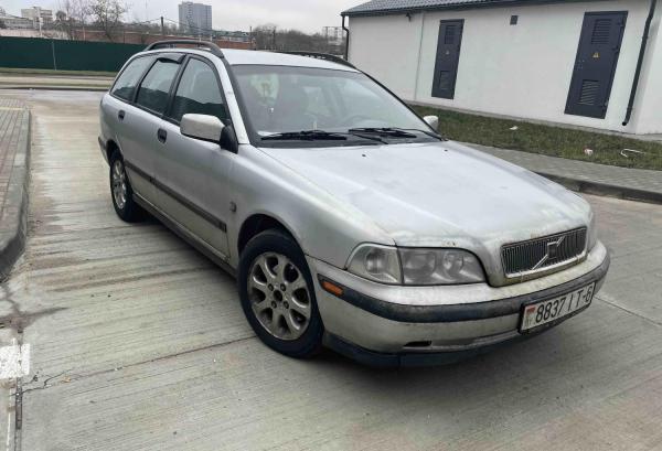 Volvo V40, 1999 год выпуска с двигателем Дизель, 6 770 BYN в г. Минск