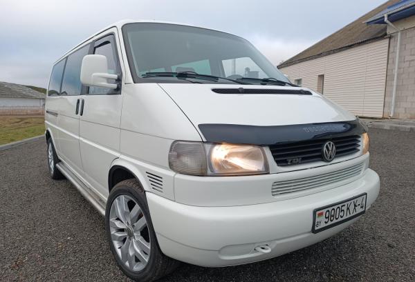 Volkswagen Caravelle, 1999 год выпуска с двигателем Дизель, 36 454 BYN в г. Ошмяны