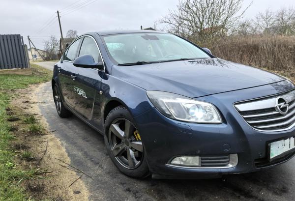 Opel Insignia, 2011 год выпуска с двигателем Дизель, 31 429 BYN в г. Минск