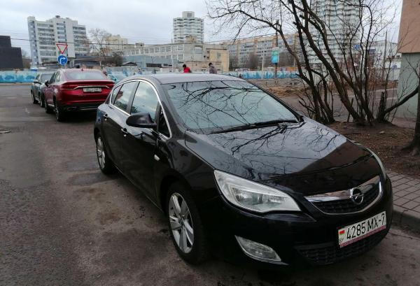 Opel Astra, 2010 год выпуска с двигателем Бензин, 23 501 BYN в г. Минск