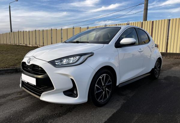 Toyota Yaris, 2020 год выпуска с двигателем Бензин, 59 010 BYN в г. Минск