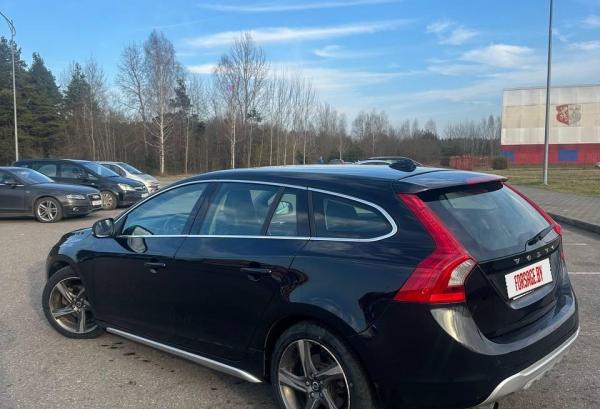 Volvo V60, 2013 год выпуска с двигателем Дизель, 44 973 BYN в г. Лида