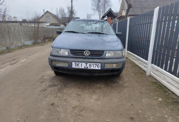 Volkswagen Passat, 1993 год выпуска с двигателем Бензин, 4 949 BYN в г. Орша