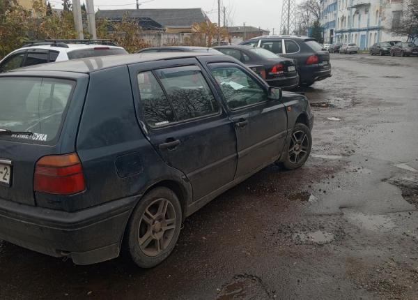 Volkswagen Golf, 1994 год выпуска с двигателем Бензин, 4 342 BYN в г. Гомель