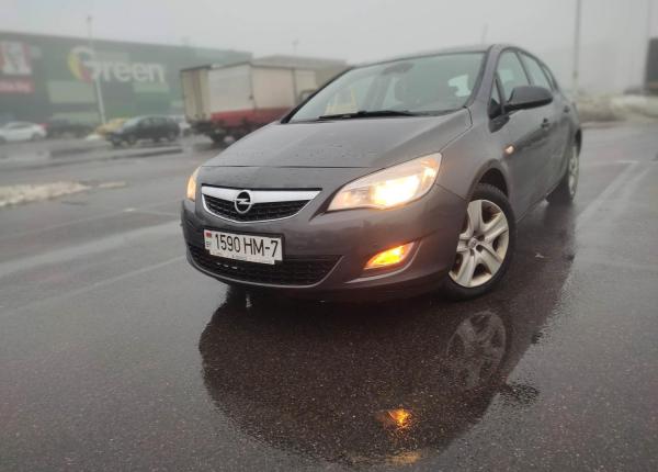 Opel Astra, 2011 год выпуска с двигателем Бензин, 28 483 BYN в г. Минск