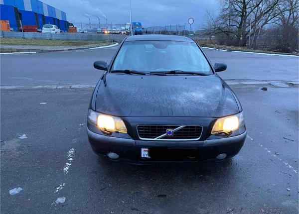 Volvo S60, 2002 год выпуска с двигателем Бензин, 23 661 BYN в г. Минск