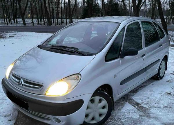 Citroen Xsara Picasso, 2000 год выпуска с двигателем Дизель, 15 136 BYN в г. Минск