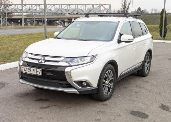 Mitsubishi Outlander, 2016 год выпуска с двигателем Бензин, 74 646 BYN в г. Минск