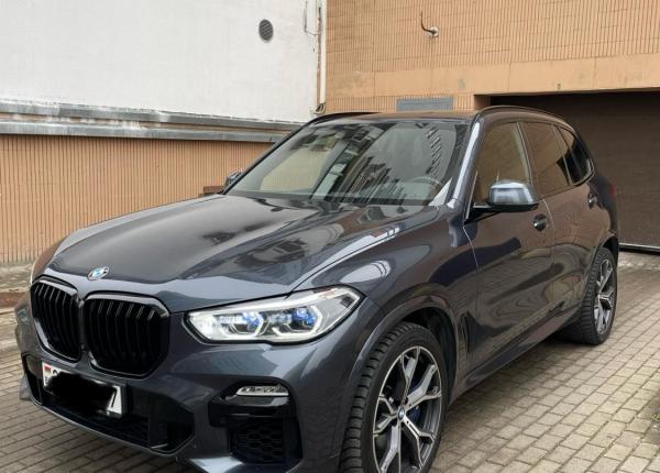 BMW X5, 2021 год выпуска с двигателем Дизель, 279 680 BYN в г. Минск