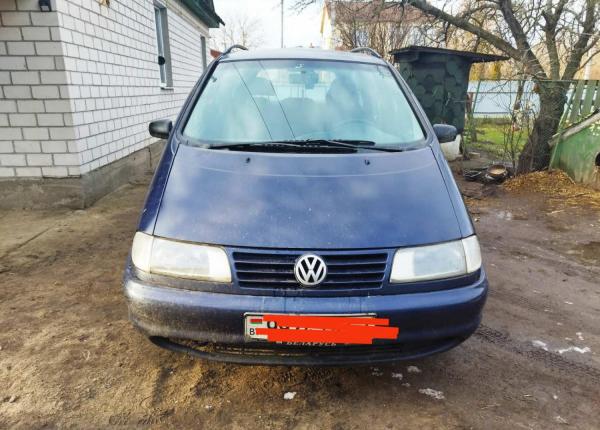 Volkswagen Sharan, 1998 год выпуска с двигателем Газ/бензин, 15 623 BYN в г. Лунинец