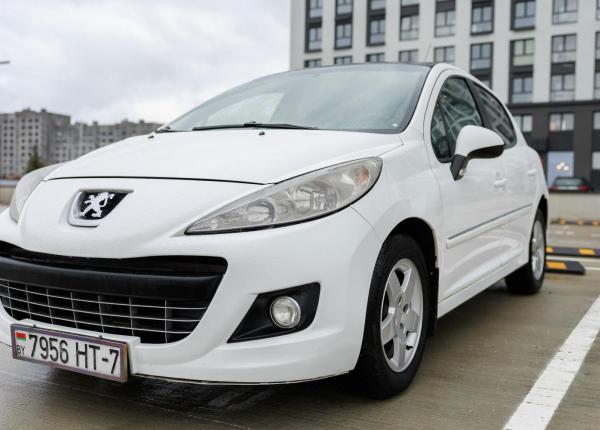 Peugeot 207, 2010 год выпуска с двигателем Бензин, 19 808 BYN в г. Минск