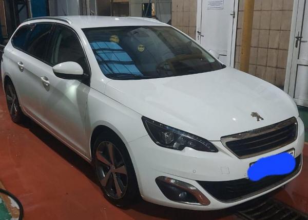 Peugeot 308, 2017 год выпуска с двигателем Дизель, 48 891 BYN в г. Минск