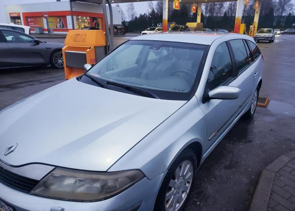 Renault Laguna, 2001 год выпуска с двигателем Дизель, 9 224 BYN в г. Минск