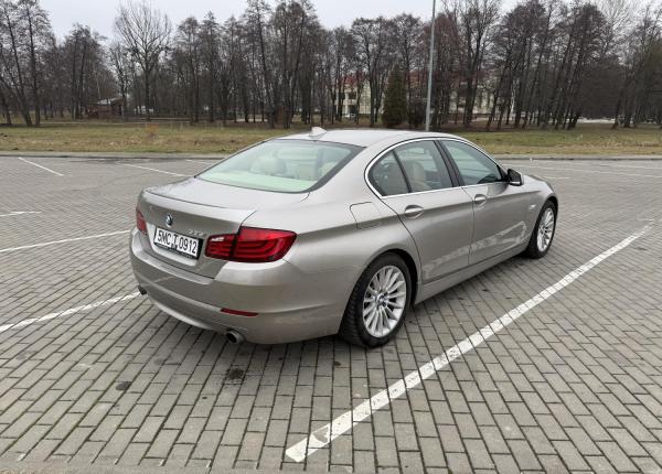 BMW 5 серия, 2010 год выпуска с двигателем Бензин, 63 200 BYN в г. Минск