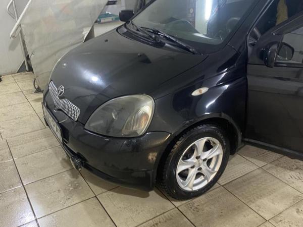 Toyota Yaris, 2003 год выпуска с двигателем Бензин, 10 421 BYN в г. Минск